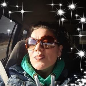 Meet your Posher, Desiree